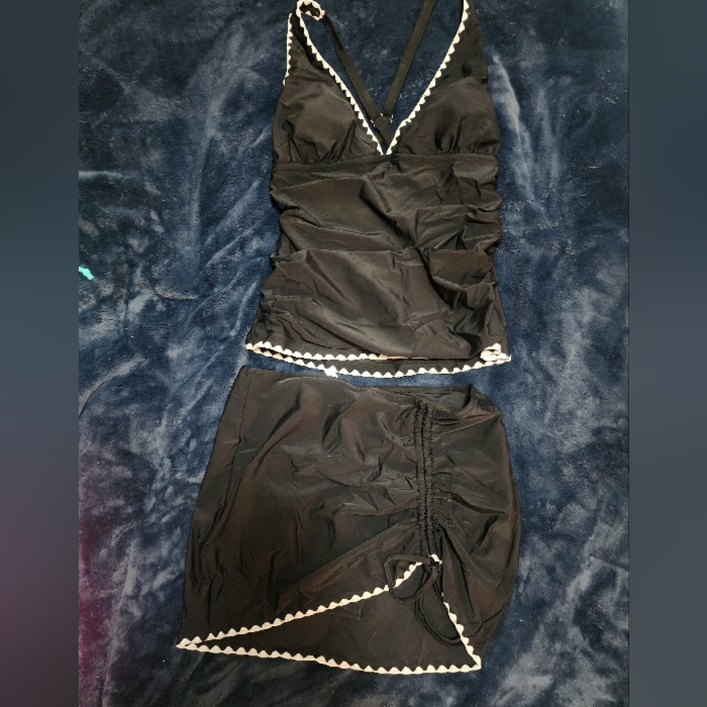 Black Tankini Swimsuit Size medium